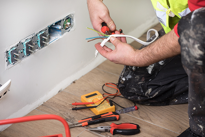 Emergency Electrician in Chester Cheshire